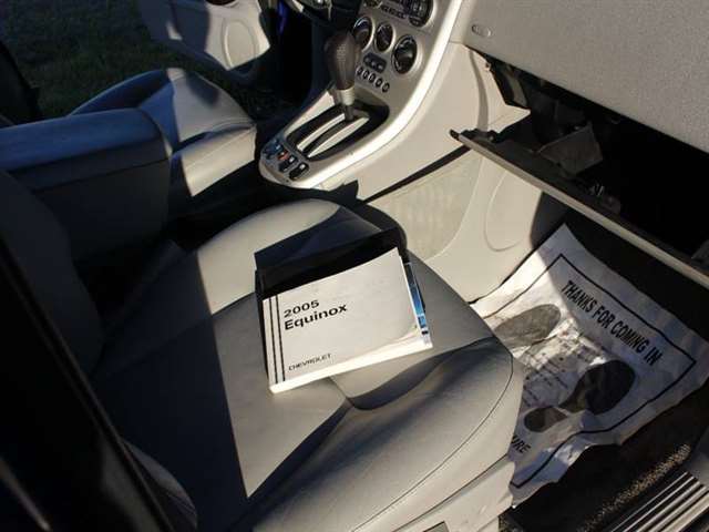 2005 Chevrolet Equinox AWD LT 4dr SUV